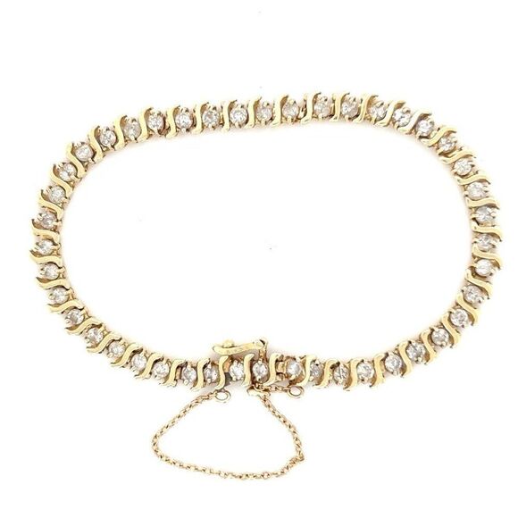 Gorgeous 14K Gold Diamond Tennis Bracelet - Picture 8 of 10